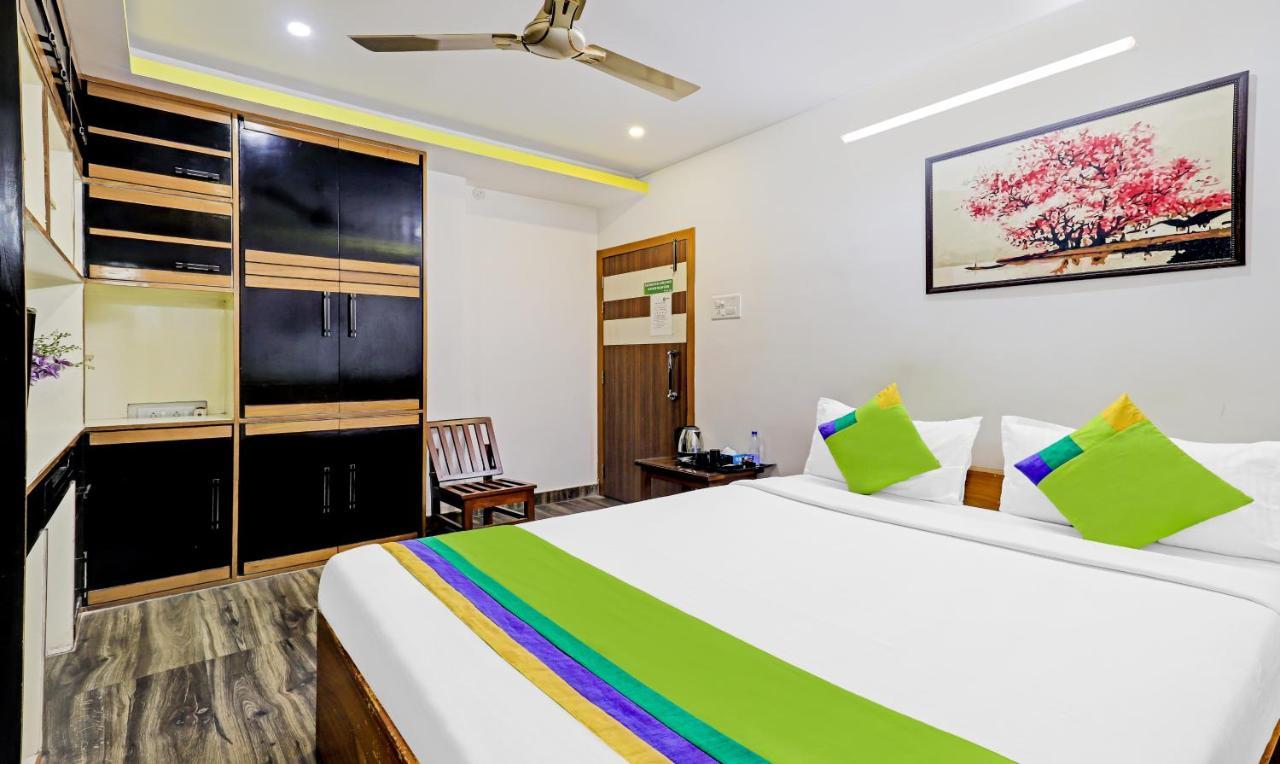 Treebo Umal Homestay Ganeshguri Guwahati Esterno foto