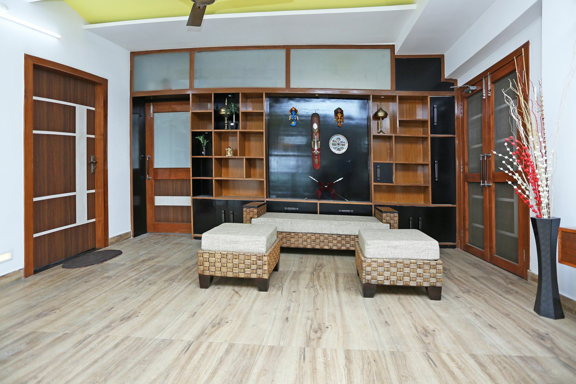 Treebo Umal Homestay Ganeshguri Guwahati Esterno foto