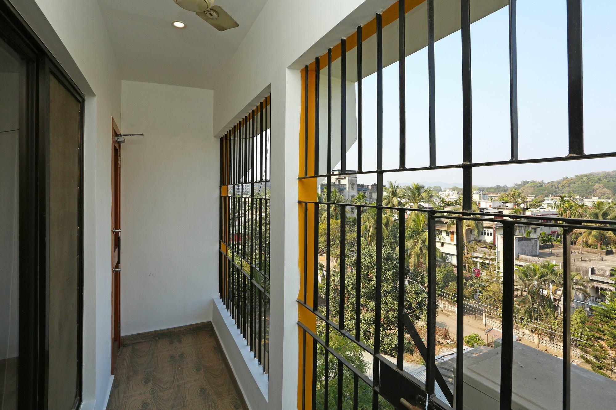 Treebo Umal Homestay Ganeshguri Guwahati Esterno foto